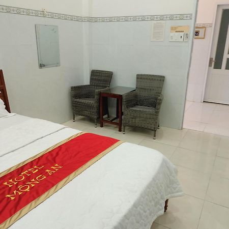 Отель Khach San Mong An Винь Хи Экстерьер фото